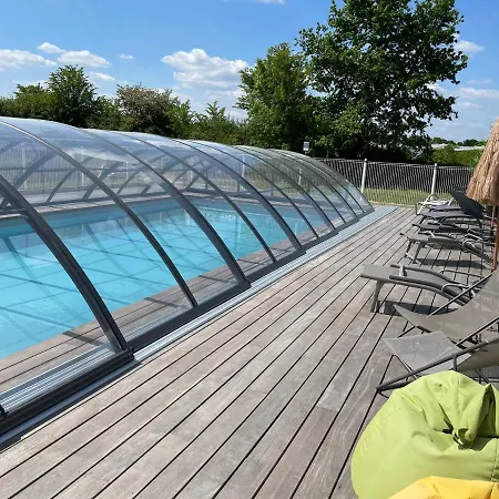 Le Plessis * Parcay-les-Pins